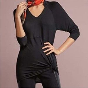 CAbi Gala Black Long Sleeve V Neck Tunic Shirt size XS